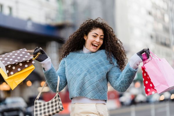 Découvrez comment organiser une journée shopping mode mémorable et couronnée de succès !