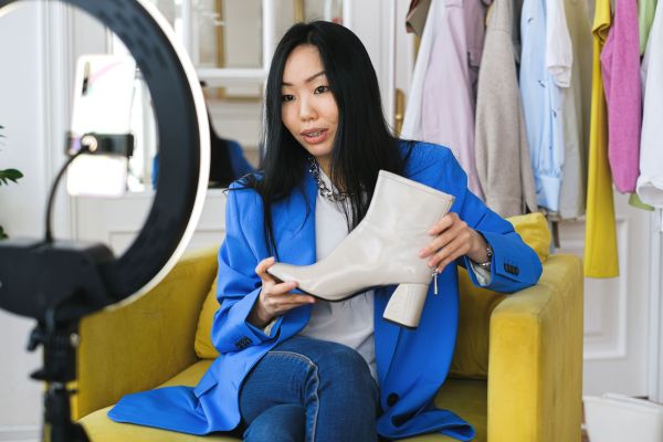 Explorez les Secrets des Influenceurs de Mode sur Instagram pour Rayonner en Ligne